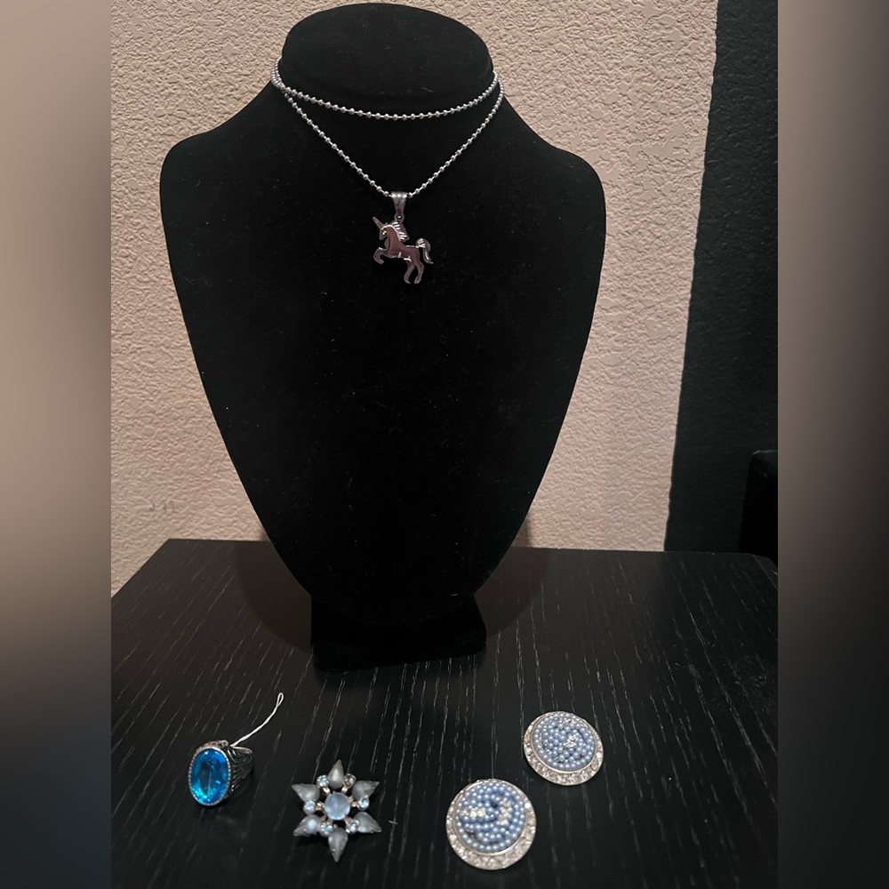 Silver Unicorn Pendant Necklace